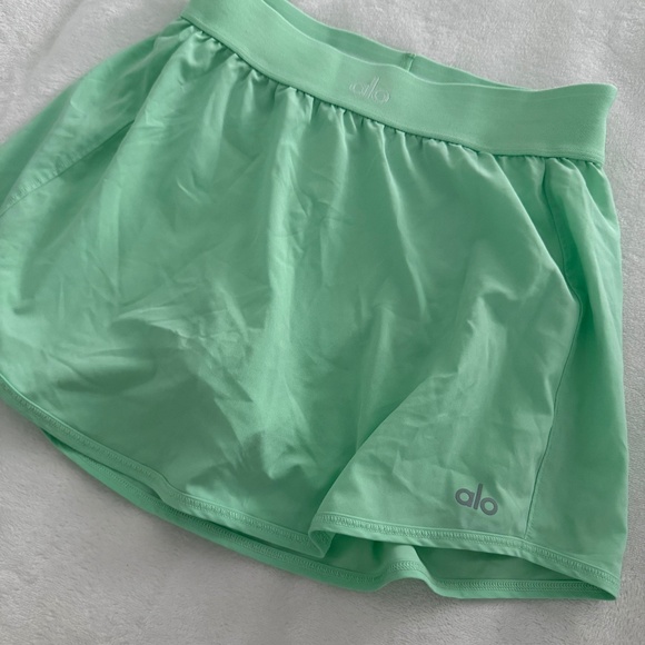 ALO Yoga Dresses & Skirts - Alo matchpoint skirt